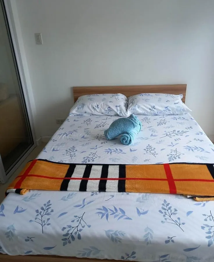 Sm Bicutan Rooms Manila Apartment