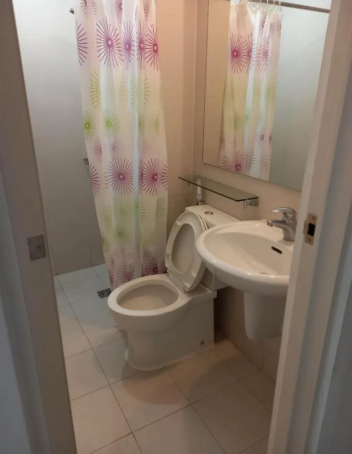 Sm Bicutan Rooms Manila Filippine